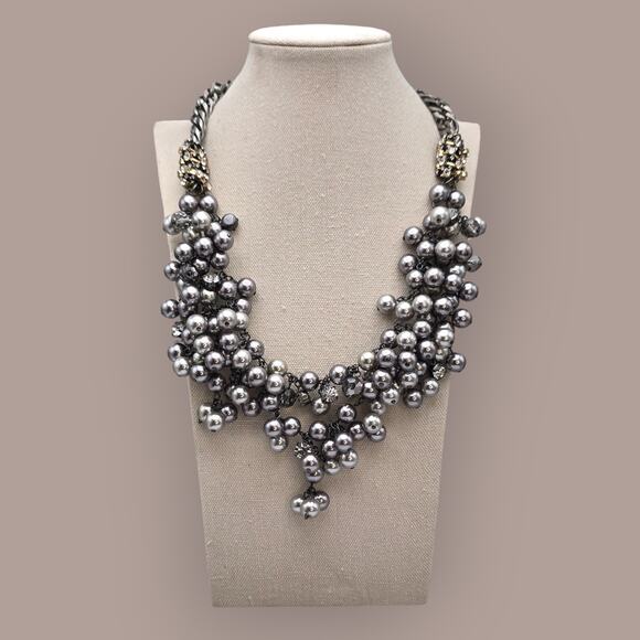 Gray Pearl Cluster Dark Metal Stella & Dot Necklace – Vintage Old Money Glam - Picture 4 of 10